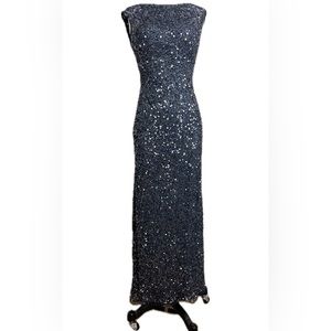 Stunning sequined evening gown in midnight blue Sleevless Size 8 Long never worn
